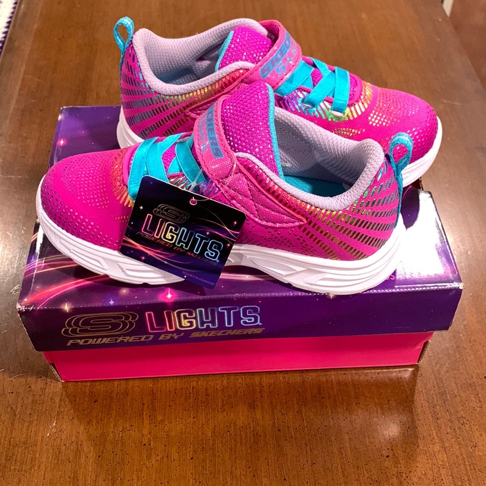 Skechers Girls Light Up Sneakers